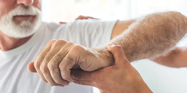 Pertolongan Pertama pada Gejala Stroke Ringan yang Efektif